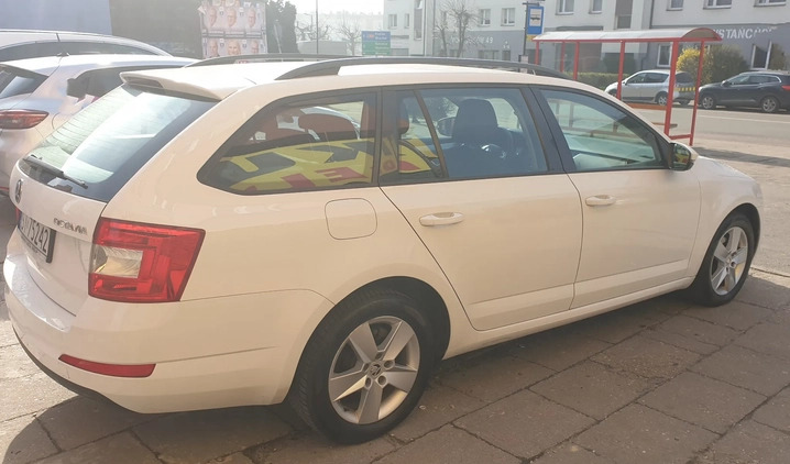 Skoda Octavia cena 22999 przebieg: 303457, rok produkcji 2015 z Bierutów małe 46